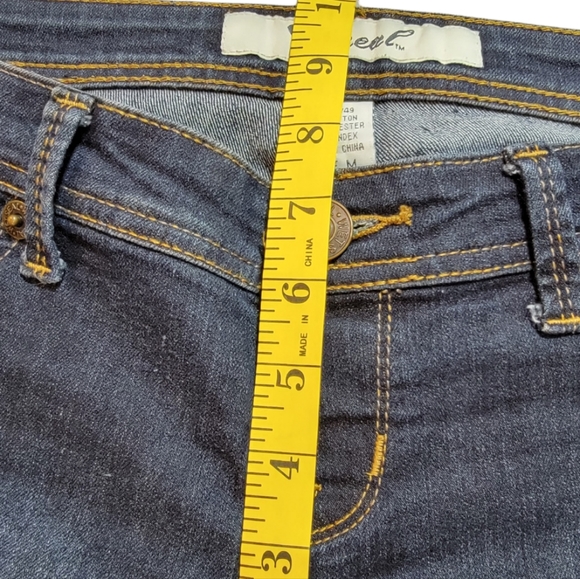 Wet Seal   Juniors jeans  T19 - Picture 6 of 8